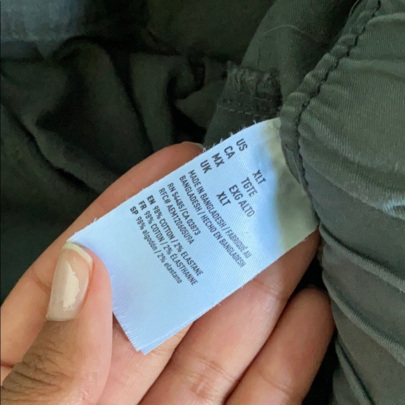 Joggers - Picture 2 of 2